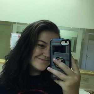 Meet your Posher, Emma